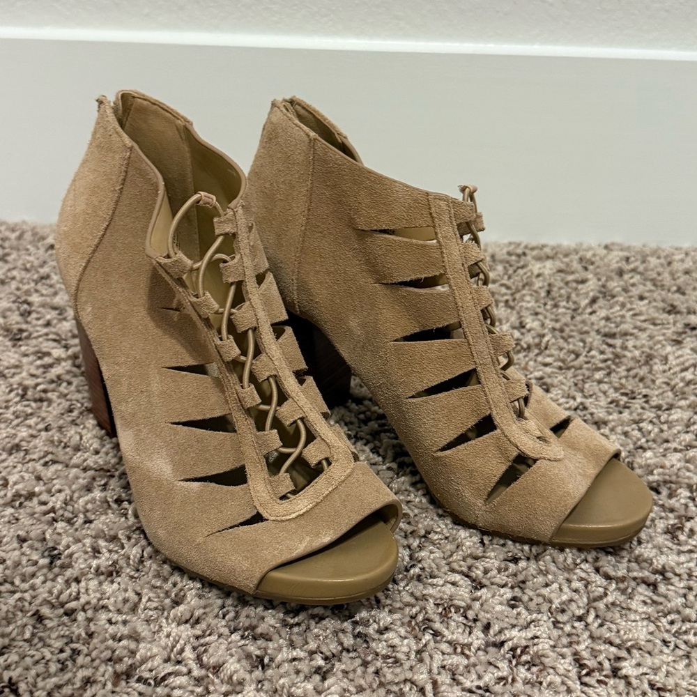 Michael Kors Suede Heels size 6.5